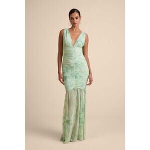 NWT Lulus Jamie Mint Green Floral Mesh Sheer Hem Maxi Dress Gala Banquet Sz L